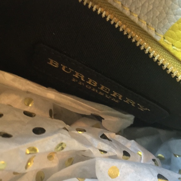 Burberry Prorsum Clutch ~ Daffodil Yellow - Picture 2 of 8